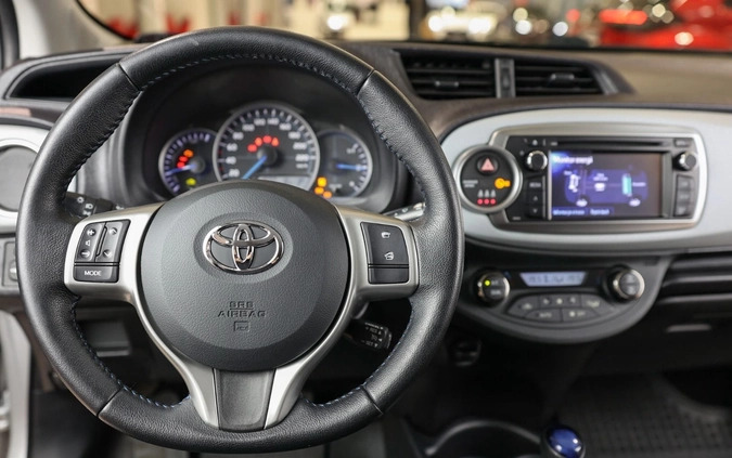 Toyota Yaris cena 49850 przebieg: 94513, rok produkcji 2014 z Czarna Woda małe 596